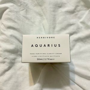 New In Box Aquarius Pore Purifying Clarity Cream